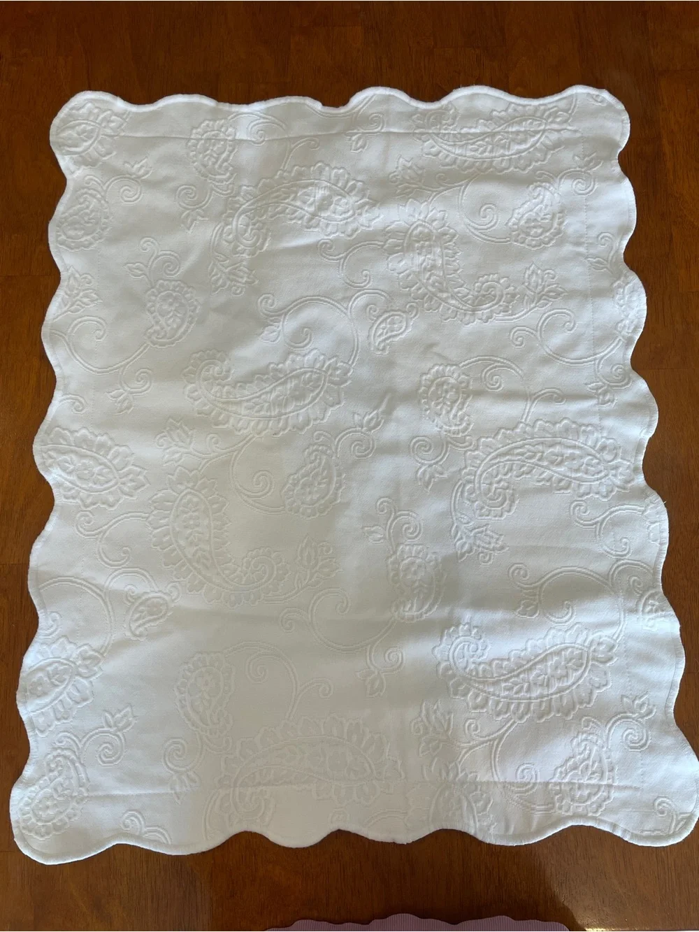 White Quilted Scalloped Edge Shams Set - 2 Piece, Standard Size